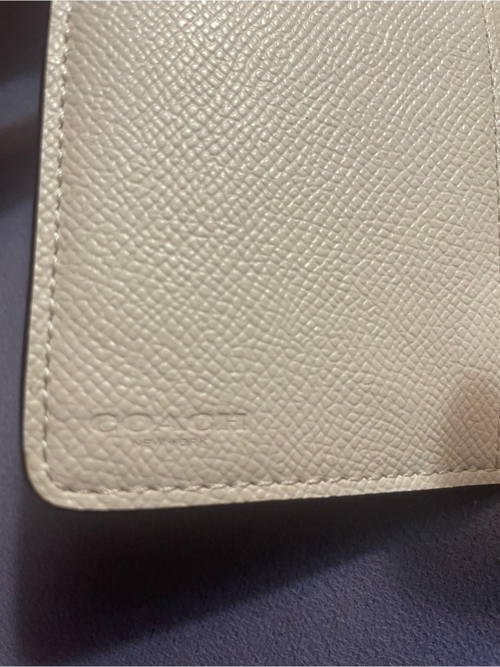 Coach Medium corner zip Pebbled Leather Small Wallet - Cream - Picture 6 of 9